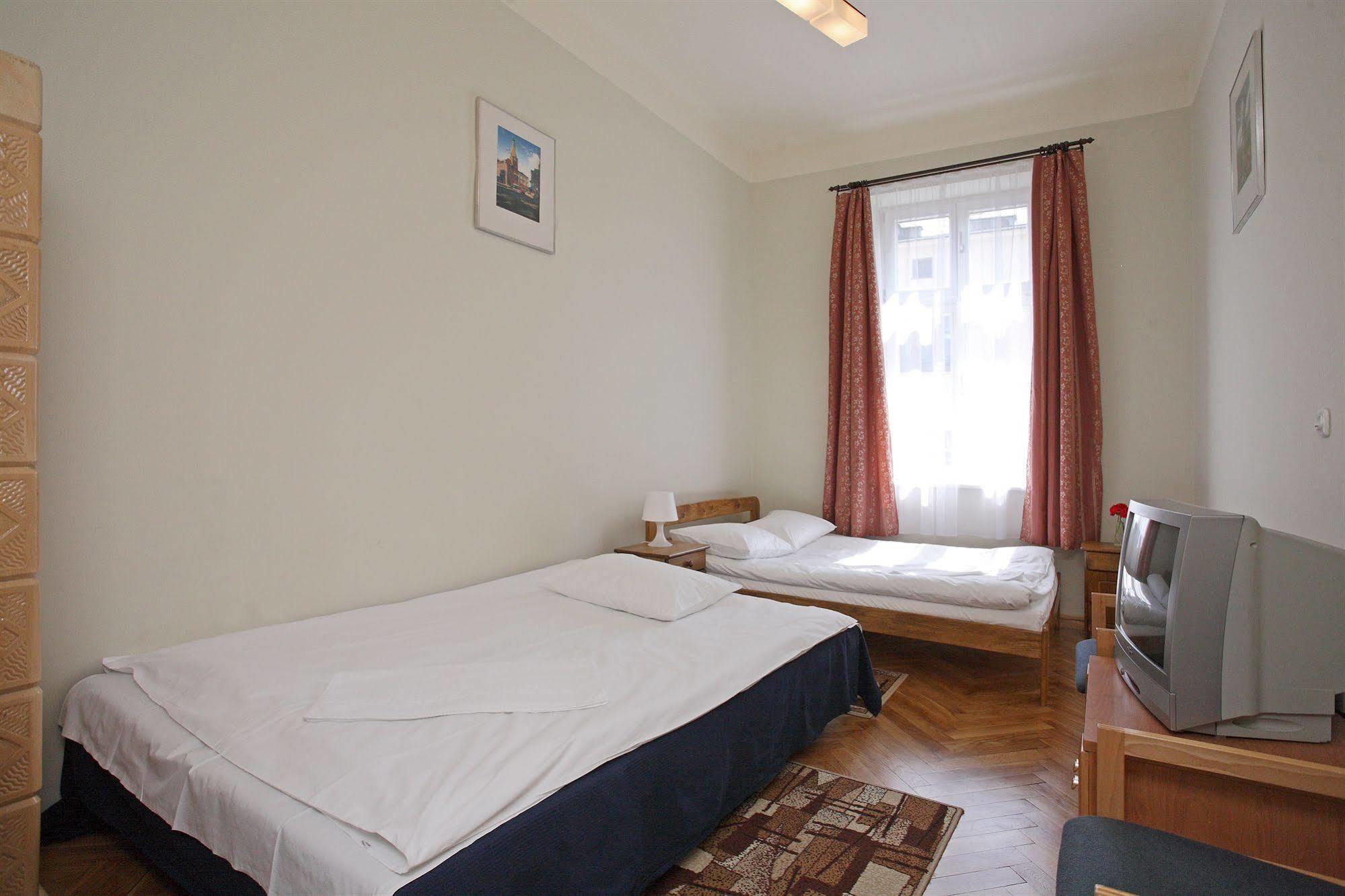Enigma Hostel Kraków Eksteriør billede