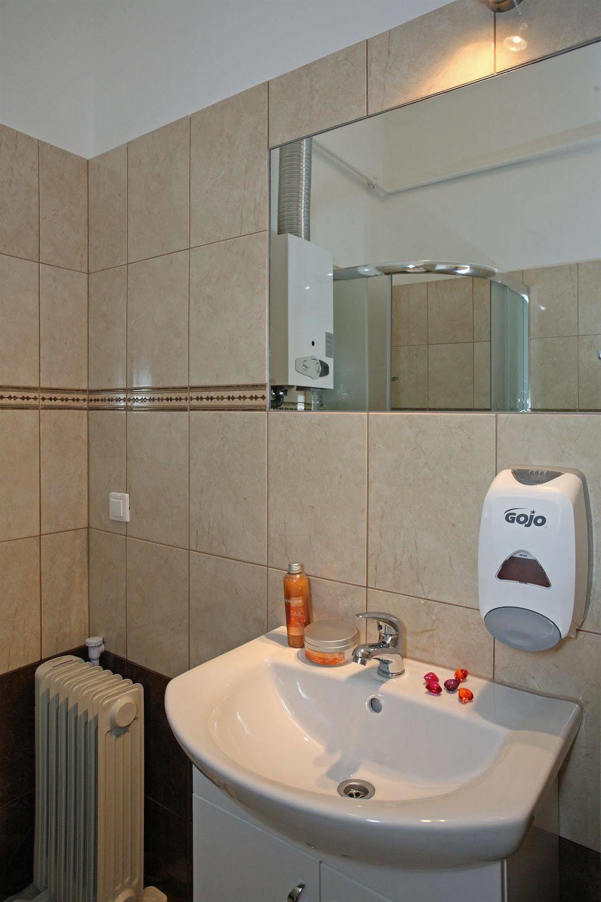 Enigma Hostel Kraków Eksteriør billede