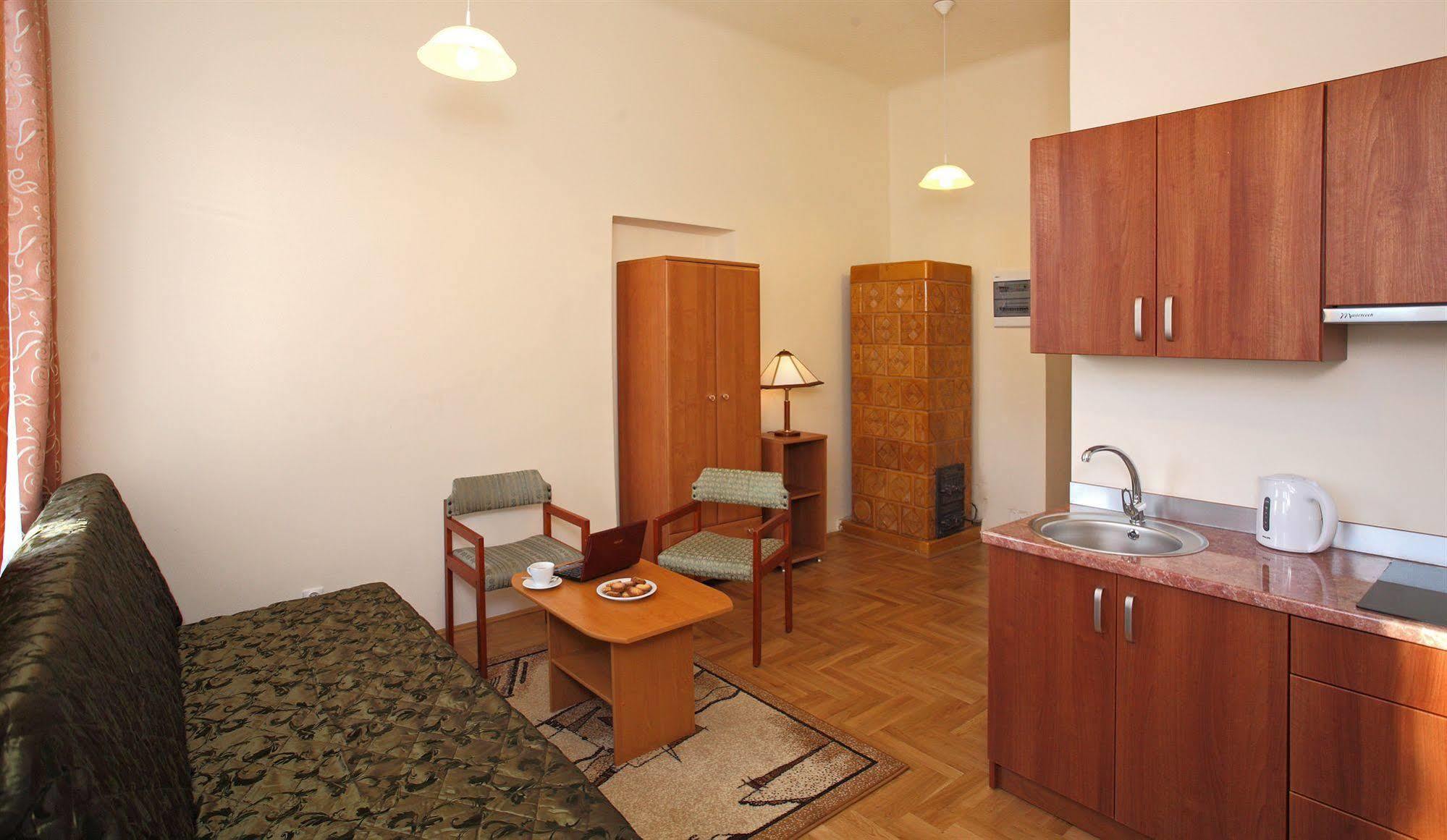 Enigma Hostel Kraków Eksteriør billede