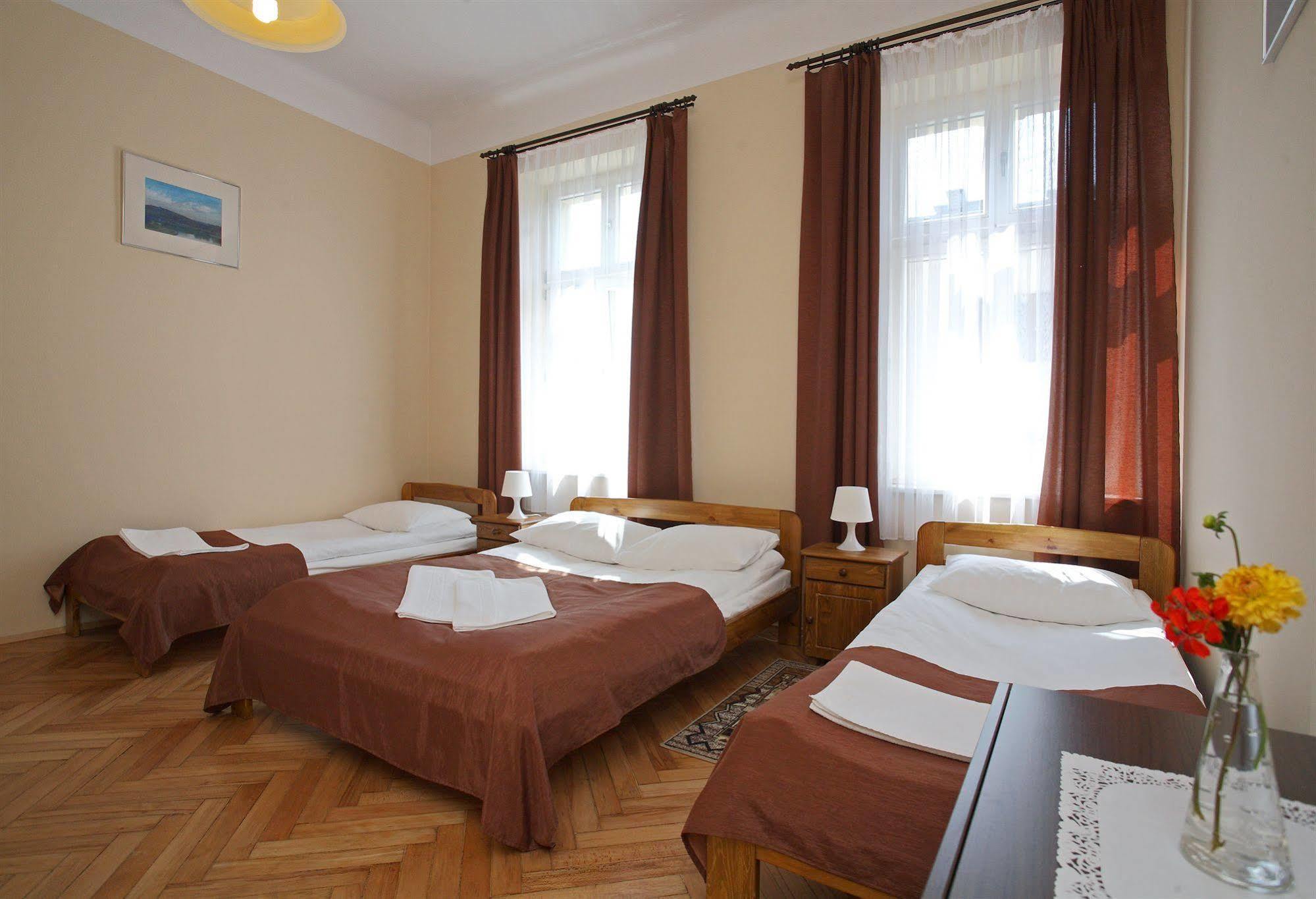 Enigma Hostel Kraków Eksteriør billede