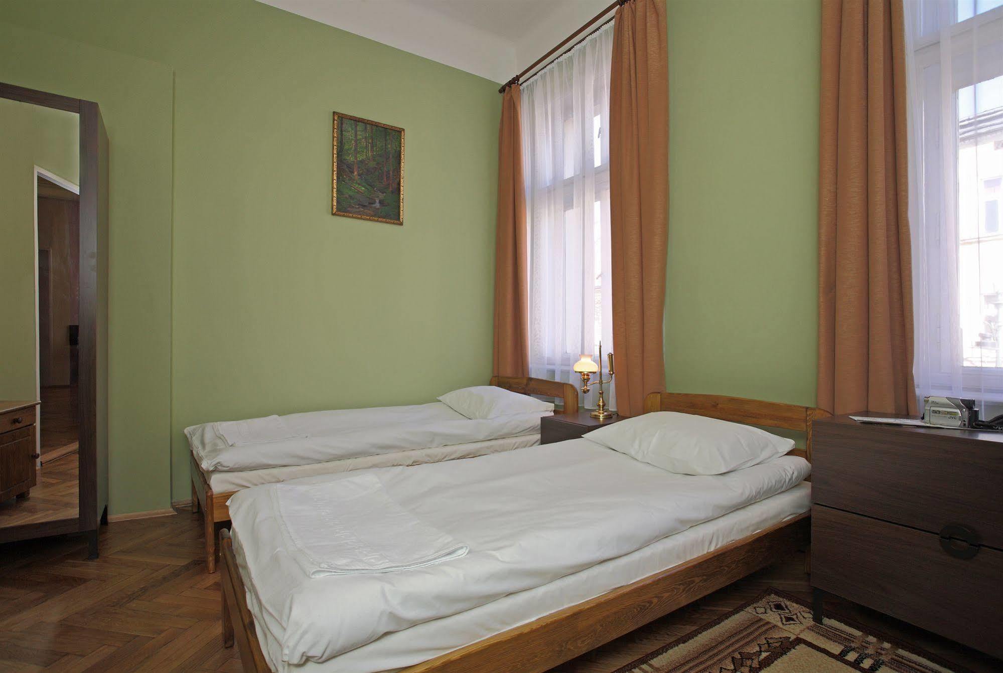 Enigma Hostel Kraków Eksteriør billede